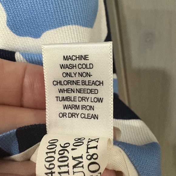 Banana Republic Blue and White A-Line Skirt, Size 0 - Picture 8 of 8